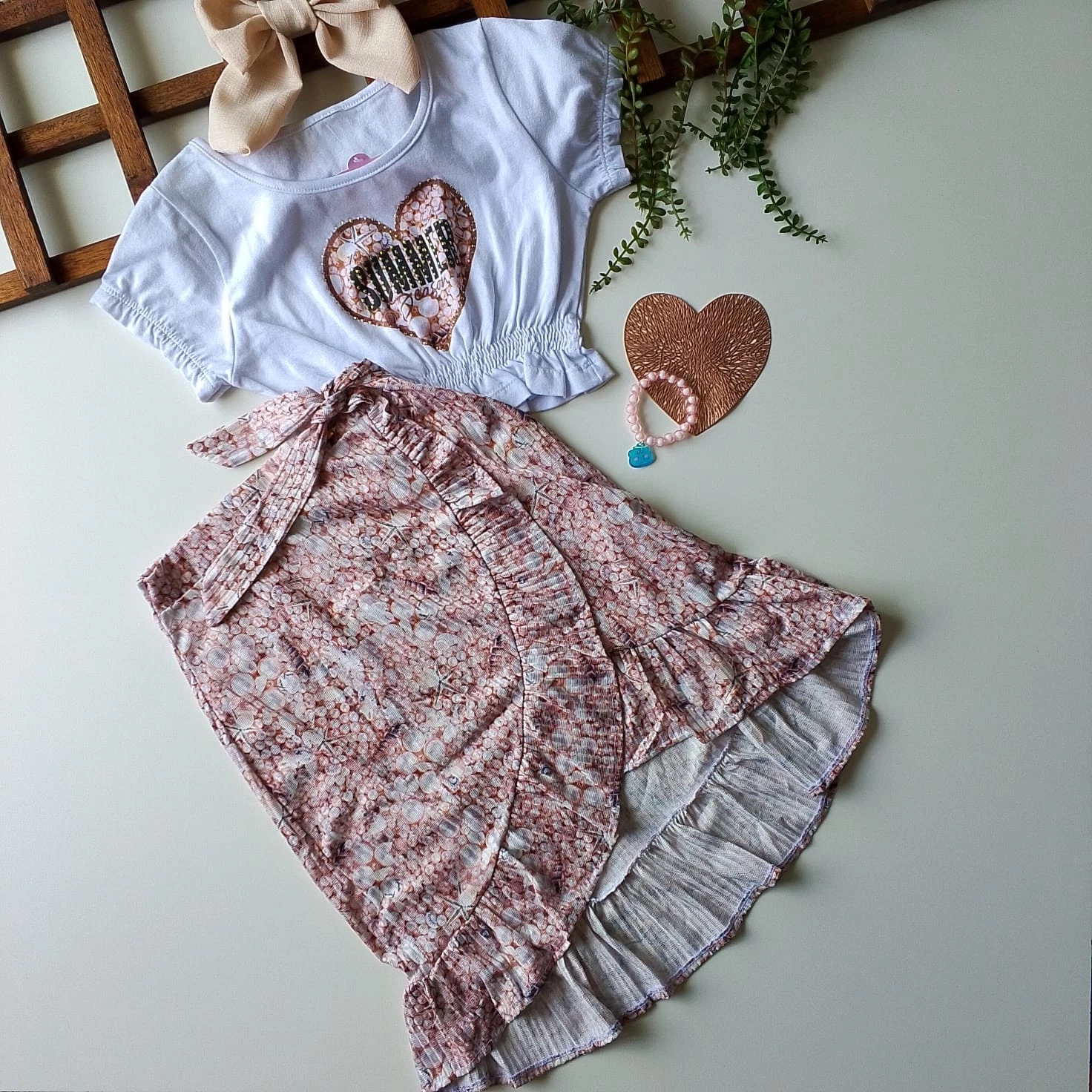Conjunto Cropped Saia tamanho 06